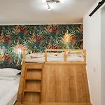 דירה Rope Street Estate Picturesque בראשוב