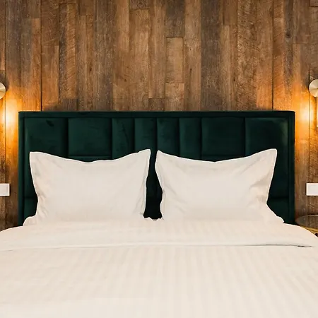 Rope Street Estate Picturesque Apartment