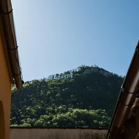 Apartment Rope Street Estate Picturesque Brașov