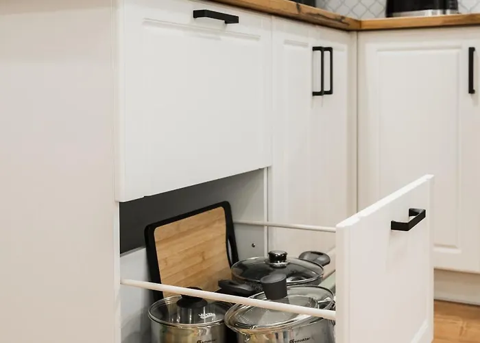 Rope Street Estate Picturesque