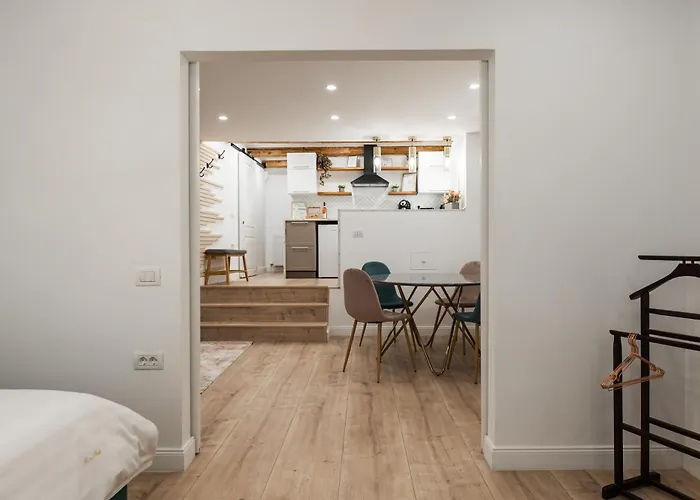 Апартаменты Rope Street Estate Picturesque *