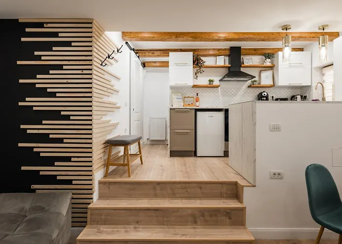 Rope Street Estate Picturesque Брашов