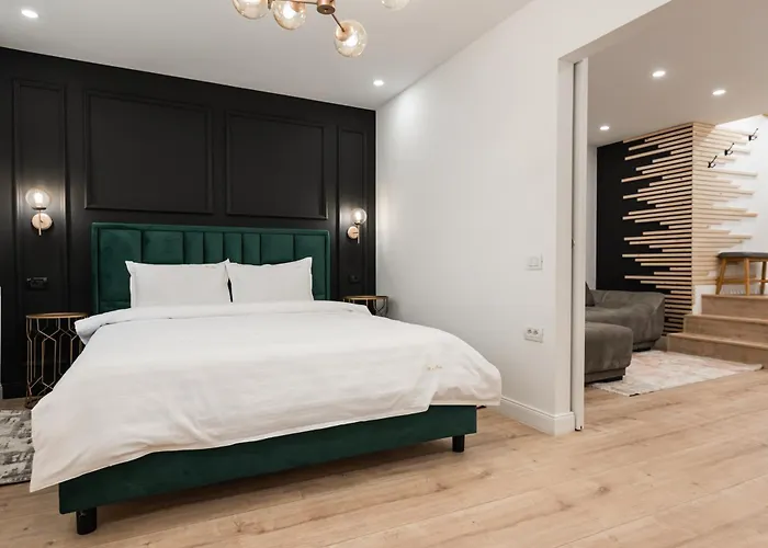 Апартаменты Rope Street Estate Picturesque Брашов